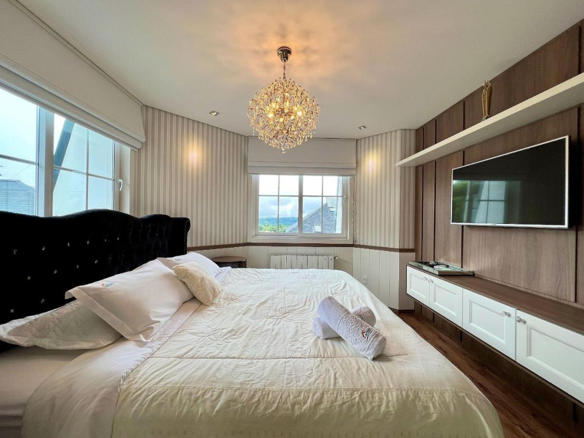 Apartamentos Condado Homelland Centro By Achei Gramado Luaran gambar